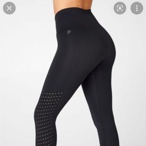 Women’s Fabletics 7/8 leggings